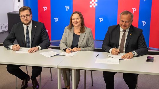 Łódzkie/ 42 mln euro z UE dla 25 samorządów z trzech powiatów