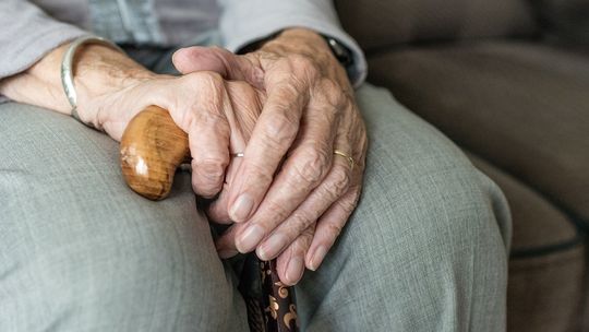 Łódzkie/ W regionie ponad 220 stulatków pobiera świadczenie honorowe z ZUS