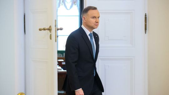 M. Mastalerek: prezydent podjął decyzję o powierzeniu misji tworzenia rządu w tzw. pierwszym kroku; wieczorem orędzie