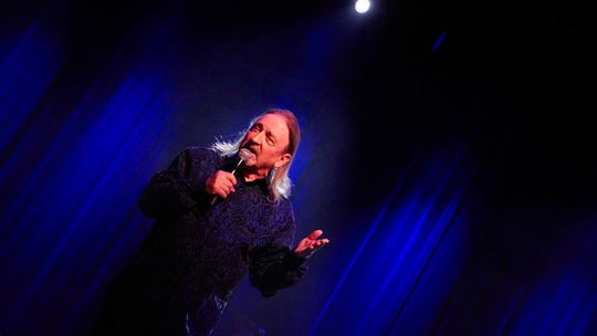 Marek Piekarczyk akustycznie i... patriotycznie