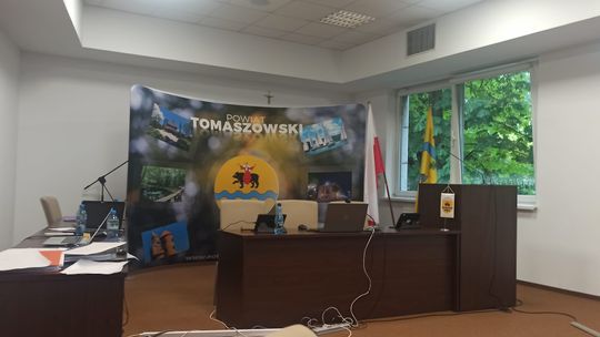 Mariusz Węgrzynowski bez wotum zaufania i absolutorium