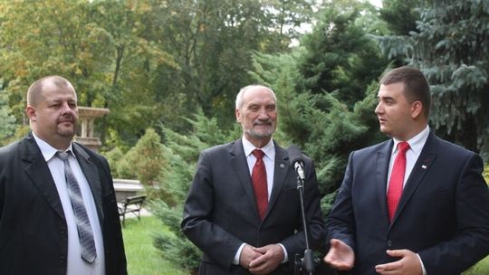 Mariusz Węgrzynowski nadal starostą... ale jest kolejny wniosek
