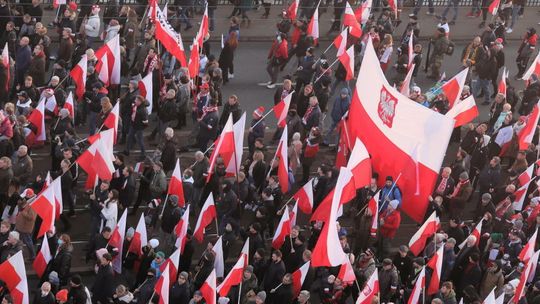 Marsz Niepodległości w Warszawie pod hasłem: Silny Naród - Wielka Polska