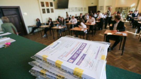 Maturzyści pisali o nadziei w trudnych czasach lub o wpływie błędnej oceny na życie