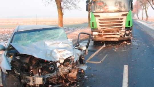 Mazdą pod TIR-a