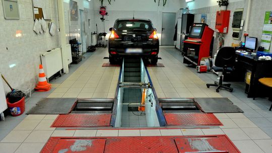 MI: nie będzie podwyżek opłat za badania techniczne pojazdów od 1 lipca 2024 r.