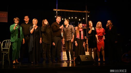 „Miasteczko cud”. Wieczór, w którym Tomaszów na chwilę przestał być sobą