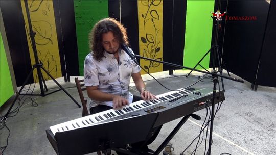 "Między wierszami", recital Piotra Goljata