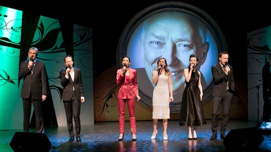 Miejski Ośrodek Kultury zaprasza do TEATRU 6. PIĘTRO w Warszawie