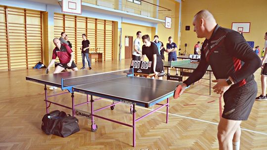 Mikołajkowy Turniej Tenisa Stołowego