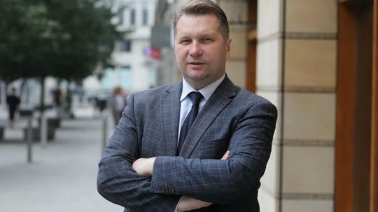 Min. Czarnek: okrojona podstawa programowa od 1 września 2024 r.