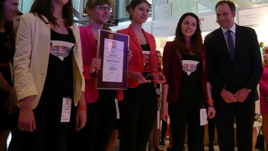 Miniprzedsiębiorstwo NEW ARTS z II LO najlepsze w Polsce!
