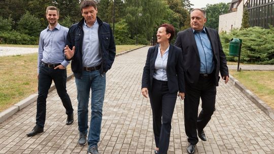 Minister Adam Korol odwiedził Centralny Ośrodek Sportu w Spale