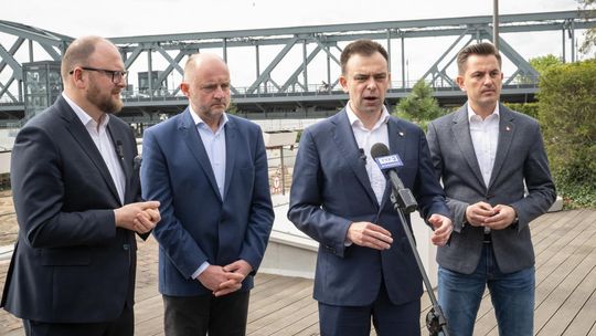 Minister finansów: chcemy uczynić samorządy niezależnymi