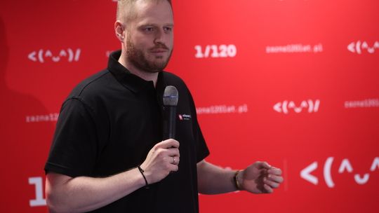Ministerstwo Cyfryzacji: rozstrzygnięto wszystkie przetargi na laptopy dla czwartoklasistów