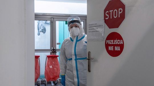 Ministerstwo Zdrowia: 12 695 nowych potwierdzonych zakażeń koronawirusem; w powiecie tomaszowskim 38