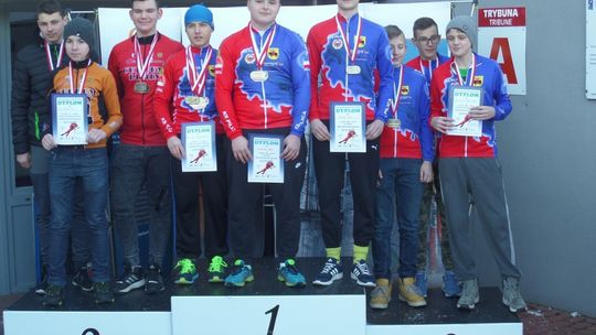 MISTRZOSTWA POLSKI MŁODZIKÓW - SREBRNA ŁYŻWA