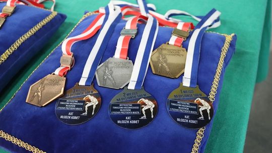 MISTRZOSTWA POLSKI MŁODZIKÓW “SREBRNA ŁYŻWA”  I MISTRZOSTWA MŁODZIKÓW O PUCHAR PREZYDENTA MIASTA TOMASZOWA MAZOWIECKIEGO