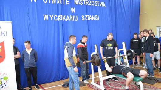 Młodzi siłacze z MDK wycisnęli zwycięstwo