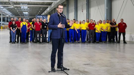 Morawiecki: chcemy zaproponować program pozwalający ściągnąć inwestycje do średnich miast