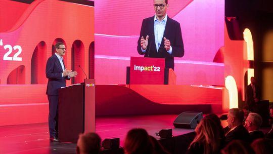 Morawiecki: wdrażamy nowe typy obligacji; będą korzystne dla Polaków