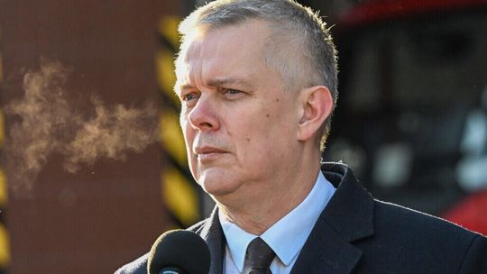 MSWiA o postrzeleniu policjanta: sprawę bada specjalna policyjno-prokuratorska grupa