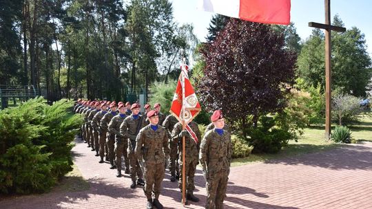 Msza Święta w Nowym Glinniku z okazji Święta Wojska Polskiego i 105. rocznicy Bitwy Warszawskiej