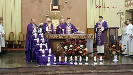 Msza za zmarłych nauczycieli