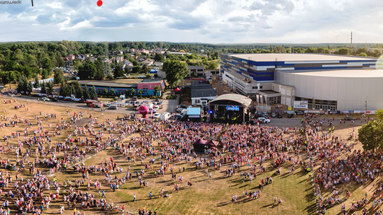 Muzyczne Kontrasty Festiwalu "A może byśmy tak do... Tomaszowa". Sprawdź, kto wystąpi