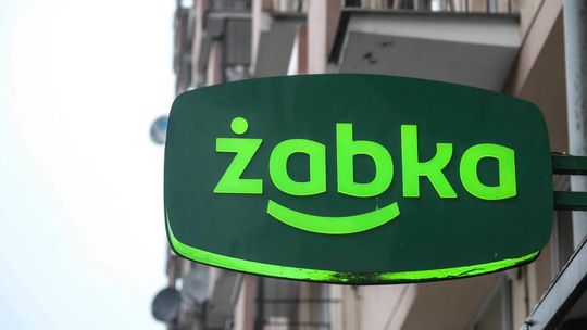 MZ skieruje do prokuratury i UOKiK sprawę reklam Żabki; sieć zapowiada, że wycofa ofertę