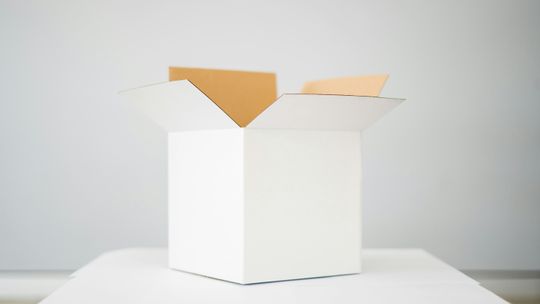 Na co zwracać uwagę przy wyborze drukarni do produkcji opakowań personalizowanych?