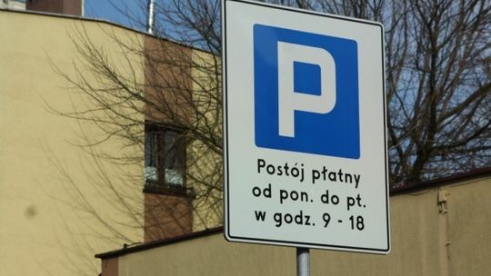 Na kopercie i poza nią