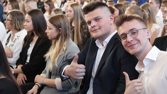Nadrzeczna pożegnała wyjątkowych maturzystów