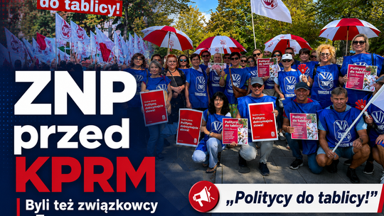 Nauczyciele pokazali rządowi czerwoną kartkę, a w Warszawie protestowali także związkowcy z Tomaszowa Mazowieckiego