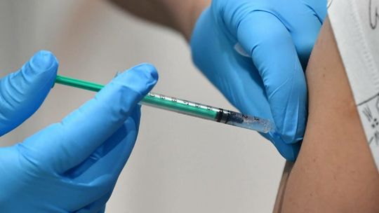 Naukowcy: globalny program szczepień matek przeciwko paciorkowcom mógłby zapobiec tysiącom zgonów