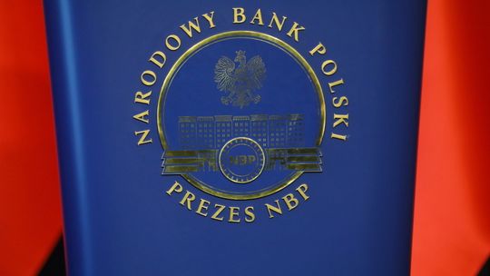 NBP: w IV kw. br. dalsze zaostrzanie polityki kredytowej wobec firm i gospodarstw domowych