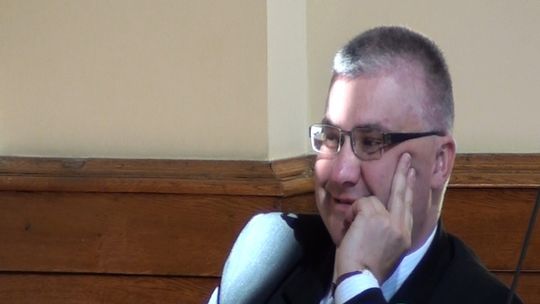 Nie ma przewodniczącego