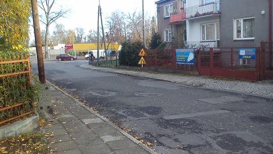 (NIE) Potrzebne znaki drogowe...