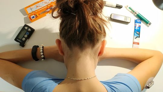 Niepełnosprawni przyjaciele z klasy. Stygmatyzacja i nietolerancja