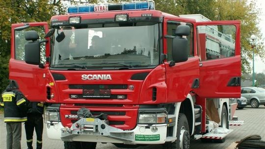 Nowe wozy bojowe dla tomaszowskich strażaków