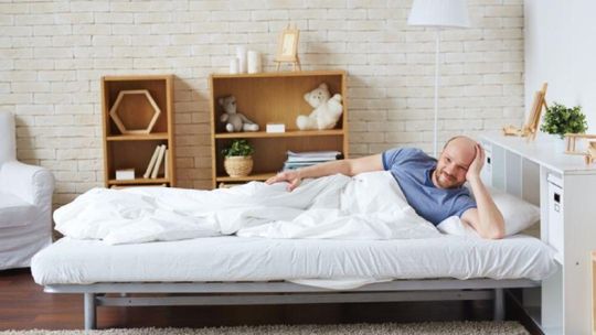 Nowoczesne materace medyczne dla każdego wieku - jak SleepMed łączy komfort z profilaktyką zdrowia