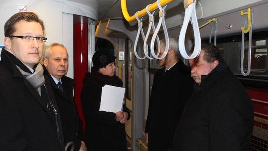 Nowy szynobus prezentowany w Tomaszowie