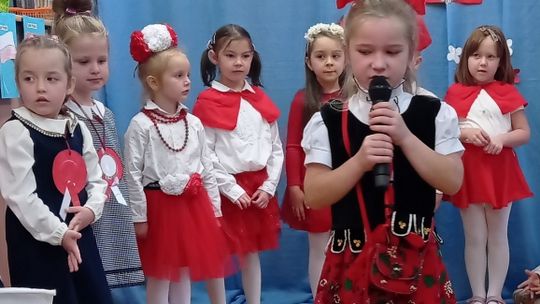 Obchody Święta Niepodległości w Przedszkolu nr 10