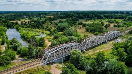 Od czerwca pociągi pojadą odnowionym mostem w Tomaszowie Mazowieckim