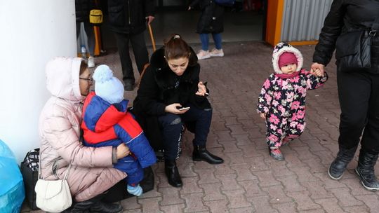 Od soboty uchodźcy z Ukrainy mogą składać wnioski o rodzinny kapitał opiekuńczy