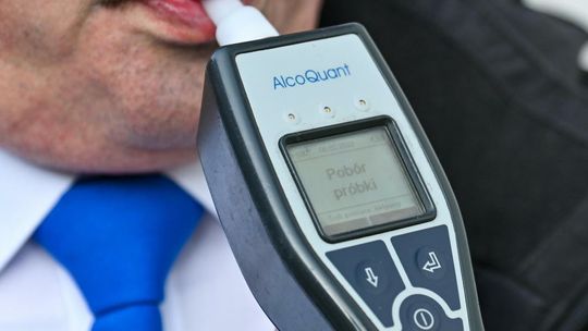 Od wtorku pracodawcy mogą wprowadzić kontrolę trzeźwości pracowników