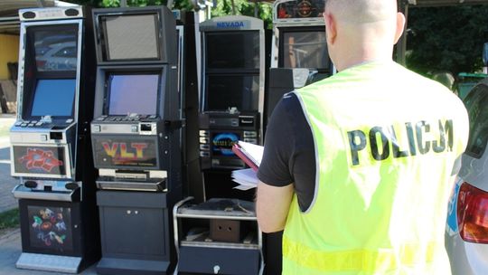 Odpowiedzą za nielegalny hazard