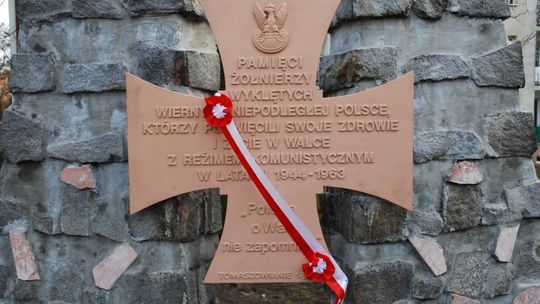 Odsłonięcie Tablicy Pamięci Żołnierzy Wyklętych