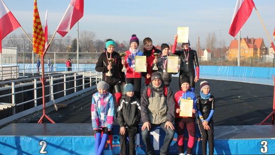 Ogólnopolskie Zawody Dzieci w łyżwiarstwie szybkim "Szukamy talentów" Lubin 1-2.12.2012r.