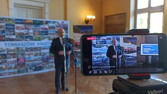 Ogromne pieniądze rozdane. 19 milionów dla Tomaszowa. 100 milionów w całym powiecie 